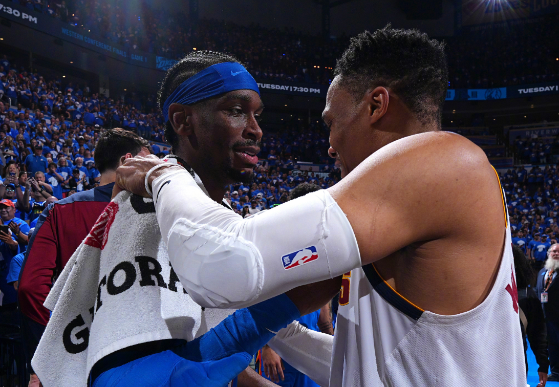 开云-三赛季换4支球队,场均13分6助却难找下家!NBA昔日超巨该退役了