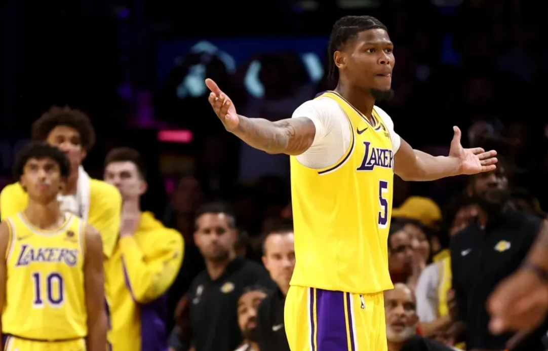 开云APP-单挑打爆湖人全队!终于签约了,26岁天才告别NBA