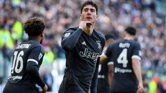 【意甲】DV9梅开，鲁加尼绝杀，尤文3-2弗罗西诺内