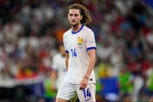 开云-记者：拉比奥特今日将首次参加米兰训练，周日可出战博洛尼亚