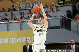 开云-收费如何？网传张镇麟训练营青训学员6天7899元 成人学员4299元