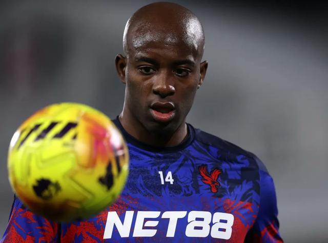 开云-罗马诺:马特塔告知水晶宫无意去沙特,只想留在英超或去意甲