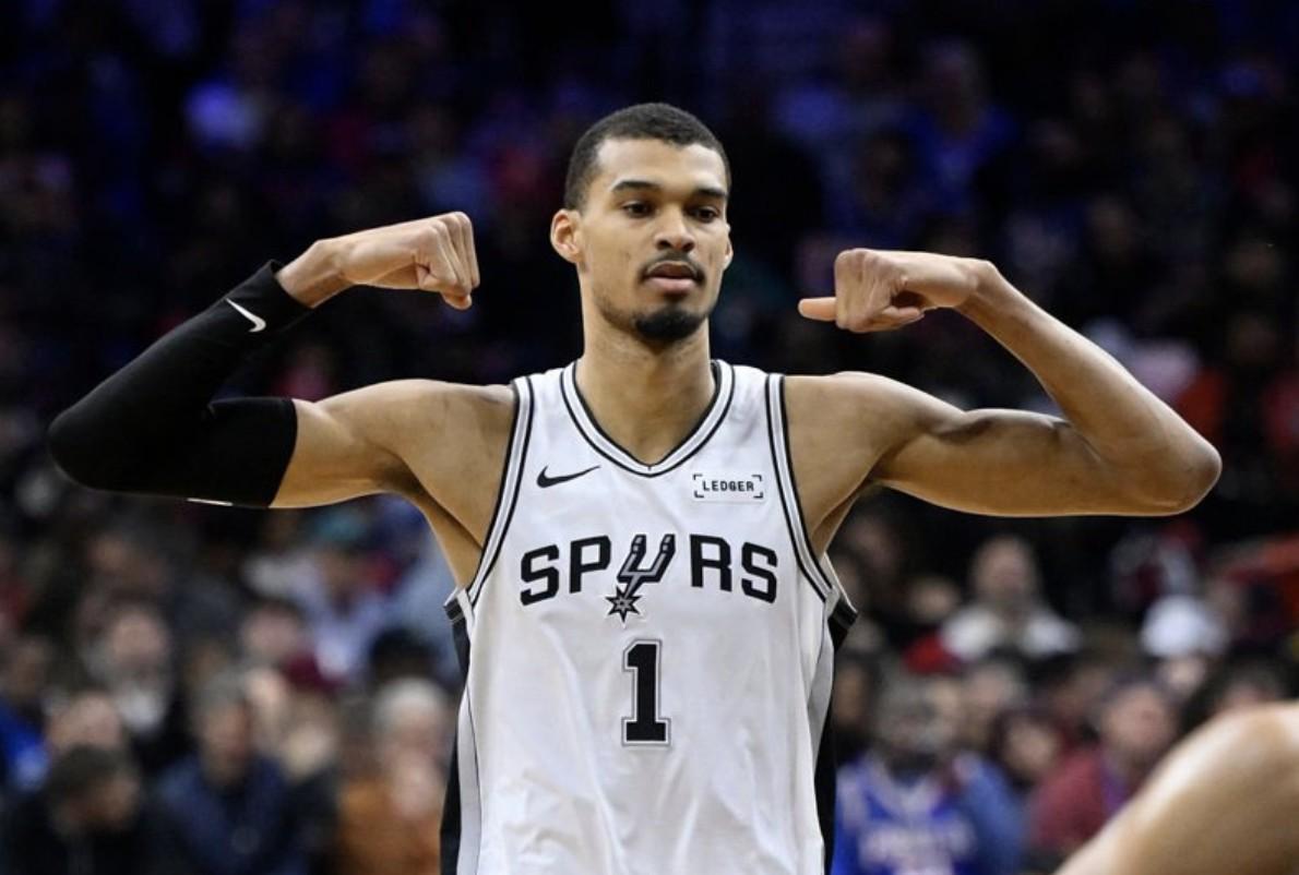 开云-文班：当齐心协力打出团队篮球时，我们就是世界最强的球队