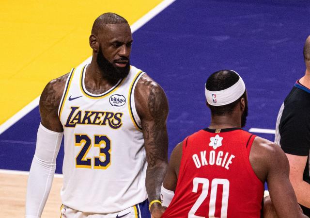 开云-三连败！湖人又到权衡交易时：防守稀烂谁背锅？