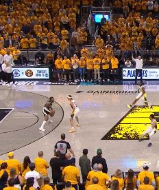 雄鹿35秒历史级崩盘出局 字母哥赛后连吵两架